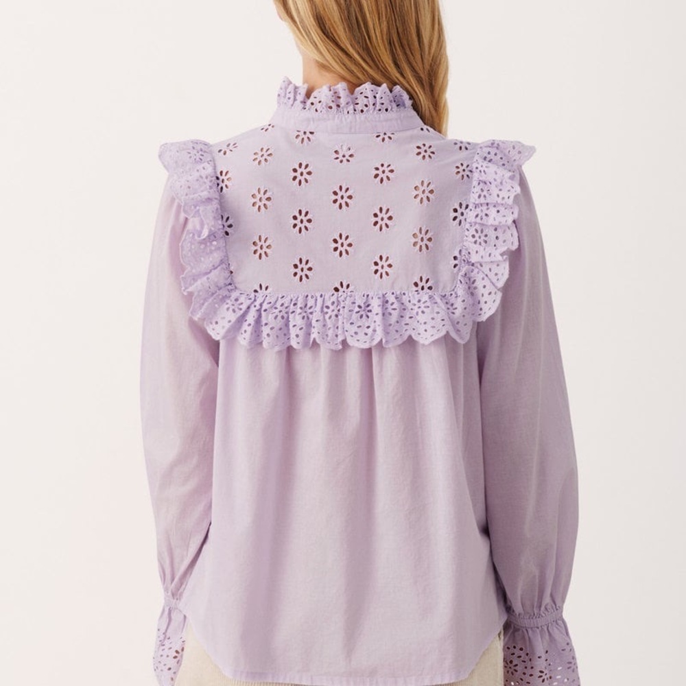 💜 Part Two Lavender Eyelet Ruffle Blouse 💜 - Picture 3 of 9